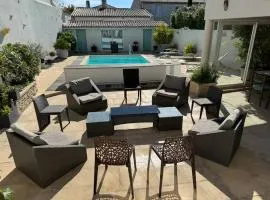 ღ Ostaria - Maison Spacieuse, Piscine & Garage