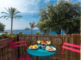 ETATS UNIS 892 - Spacious flat on Sea front wAC