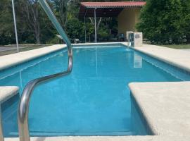 Casa Fofo Family house San Carlos 8 pers, ξενοδοχείο σε San Carlos