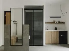 Chris&C Apartments