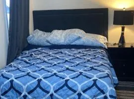 cozzy room with private entrance and drive way
