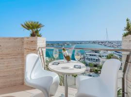 Hostal Brisa Marina, B&B in Port d'Alcudia