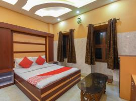 Hotel O Gour, hotel v destinaci Bāgnān