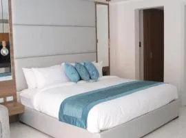 Condor Suites