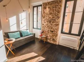 Studio City Center W Mezzanine 5min From Palace