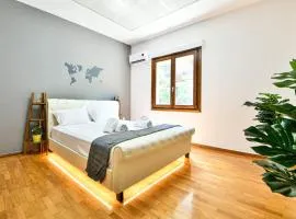 Modern Flat in Central Athens (Chrysanthemum)
