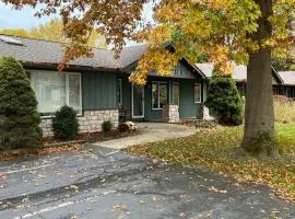 Walking distance to many local attractions - Perfect for a Relaxing Getaway!