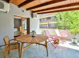 City Center Flat with Terrace (Capparis)