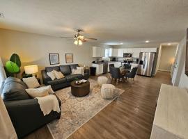 Beautiful NEW Wilmington Ranch, ξενοδοχείο σε Wilmington