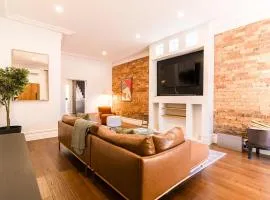 Elegant Seddon Stay Historic Charm & Modern Twist