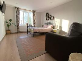 Modern apartment in the centre of Cahul, hotel v destinaci Cahul