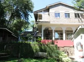 Leafy Expat Houseshare