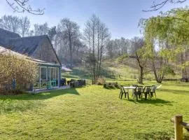 5 Bedroom Awesome Home In Villedieu-Les-Poêles