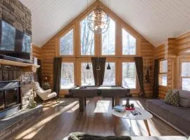 Relaxing Sauna and Hot Tub, Near Ski Slopes,Trails