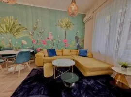 Azure Residence - Modern 2BR