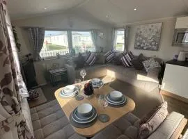 8 Berth Waterside Ingoldmells Skegness B24 SANTANAVAN 4