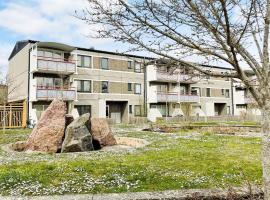 4 person holiday home in VISBY, hotel em Visby