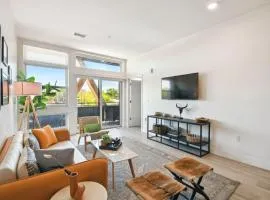 2880(U306): Sunlit Escape