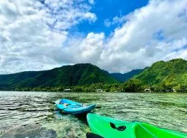 Teahupo'o Lodge Tahiti - Fare Terre et Mer - climatisé - canoe et paddle