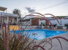 Green Hill Suites 4