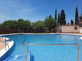 Padul Suites Apartamentos, bungalow in Padul
