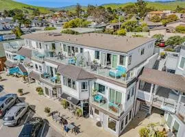 The Cayucan Bungalows by AvantStay Pet-Friendly Getaway Steps from Cayucos State Beach