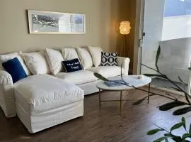 HubLife Your Private Oasis in the Heart of Marina del Rey