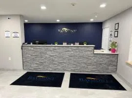 Baymont Inn & Suites By Wyndham Dickinson, ND