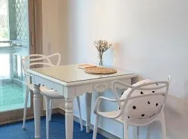 Bellus-Rose Pension Gyeongju