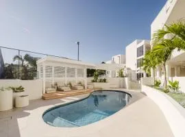 Bay Royal Apartments