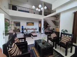Antonio Homestay