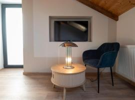 La petite chambre vosgienne, hotel v destinaci Aydoilles