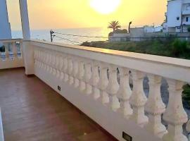 Villa Pieds dans lEau pr&egrave;s de Kantaoui, caba&ntilde;a o casa de campo en Susa