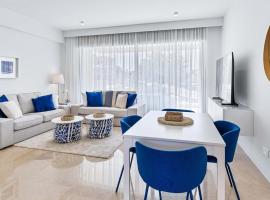 Brand New Stunning Apartment with Pool Views, Dionysus Village, Aphrodite Hills，位于库克里亚的酒店