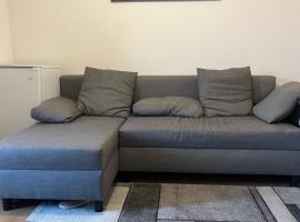 Studio mit Garten bei Bottmingen Schloss, zelfstandige accommodatie in Bottmingen