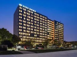 EVEN Hotel Shanghai Jinqiao by IHG