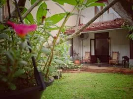 Room by the MANGO TREE