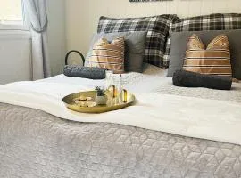 Brightside Apartment