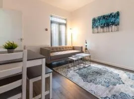 Spacious Contractor 5BR - Wi-Fi, Parking