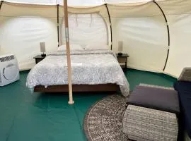 Gorgeous Virginia Retreat on a Farm with Spectacular Views