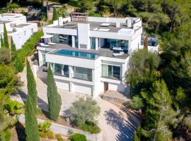 La Perla de Ibiza, hotel v destinaci Santa Eularia des Riu