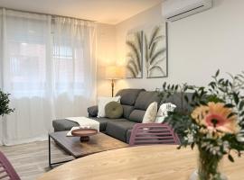 ChillaHomes 004, hotel v destinaci Candeleda