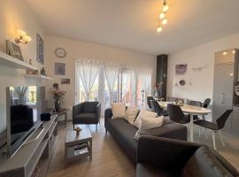 Sea View Apartment Artmare, hotel i Lukoran
