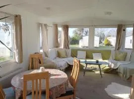 Private caravan situated at Parkdean Holiday Resort St Margaret's at Cliffe number 18