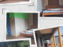 Devbhoomi homestay, ξενοδοχείο σε Gangolihāt