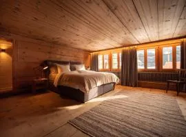 Chalet Glacier