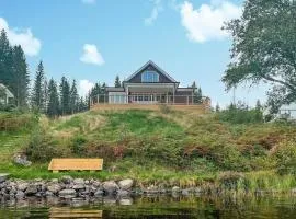 Gorgeous Home In Malmbäck
