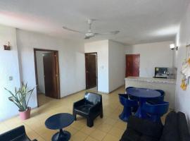 Depto #22, a unos pasos de la playa Las Brisas, hotel in Manzanillo