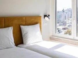 Home Out Marques Suites