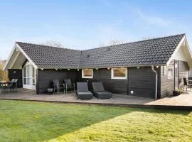Gorgeous Home In Vinderup With Sauna